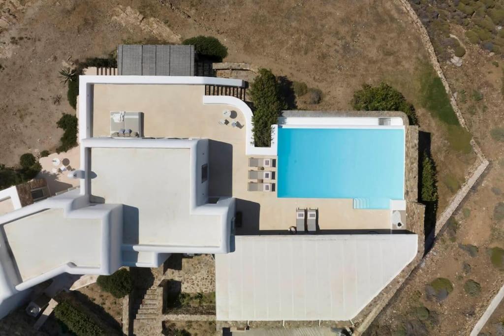 Calithenean Villa *